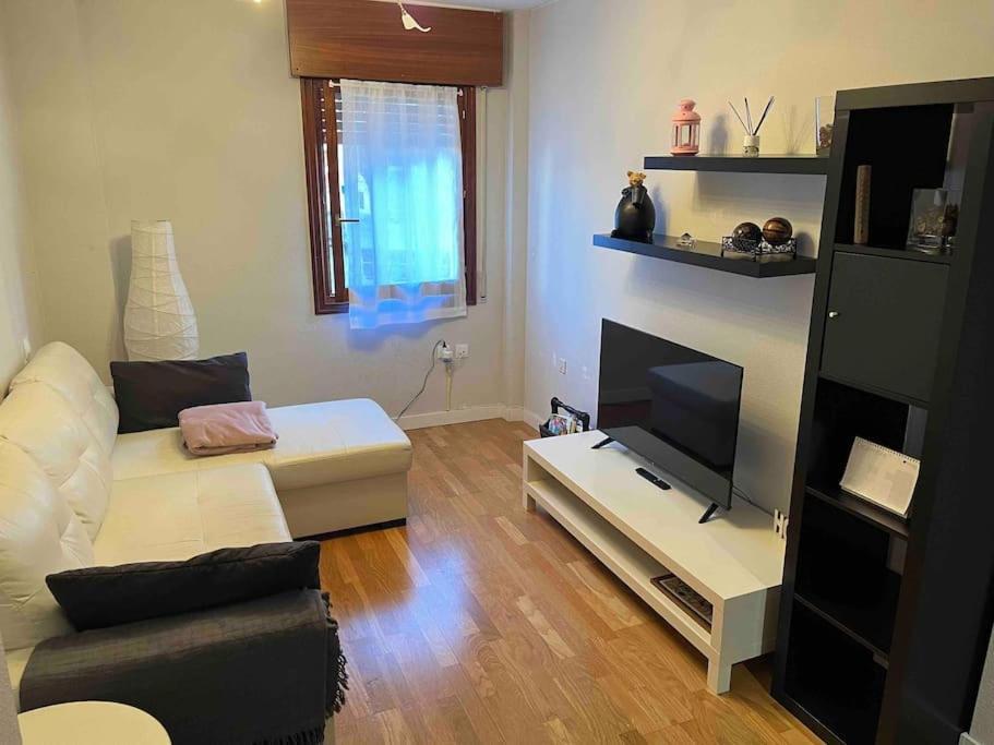 Coqueto Apartamento En Jaca Extérieur photo
