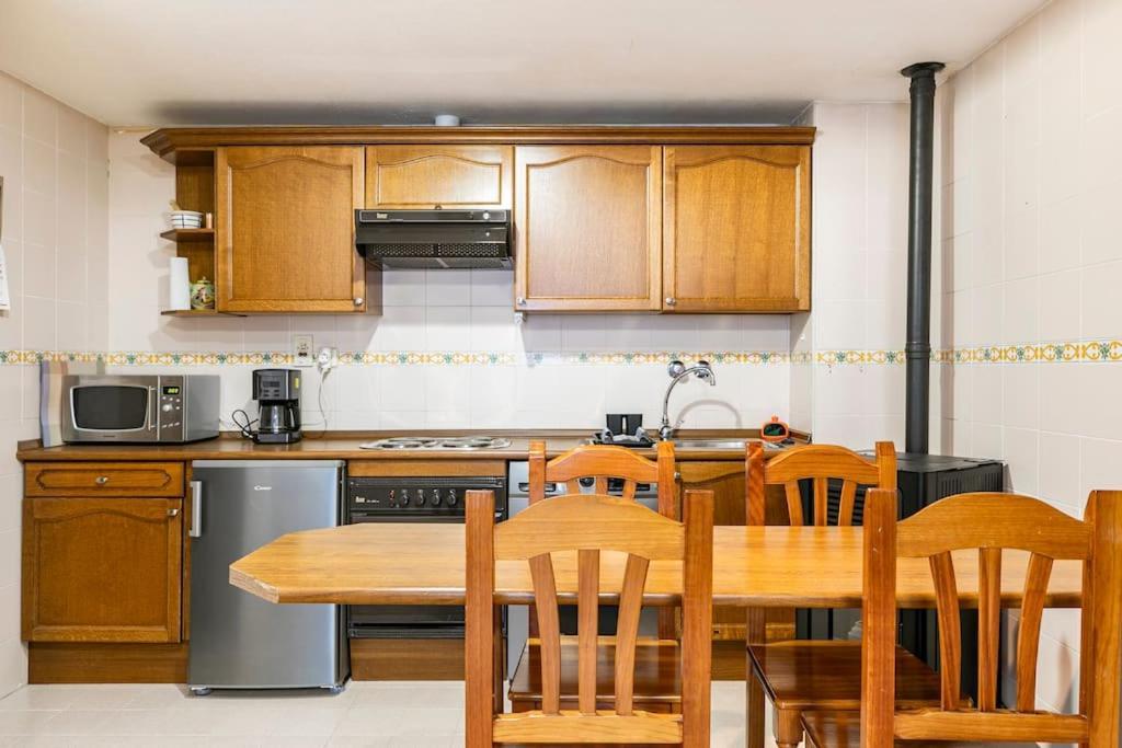 Coqueto Apartamento En Jaca Extérieur photo